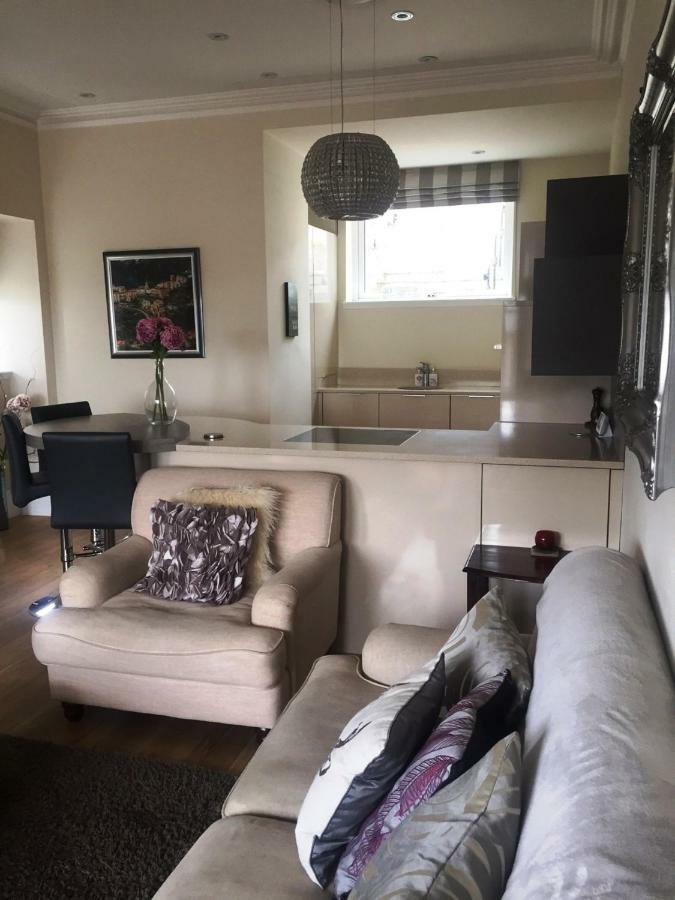 Carbet Lodge 邓迪 外观 照片